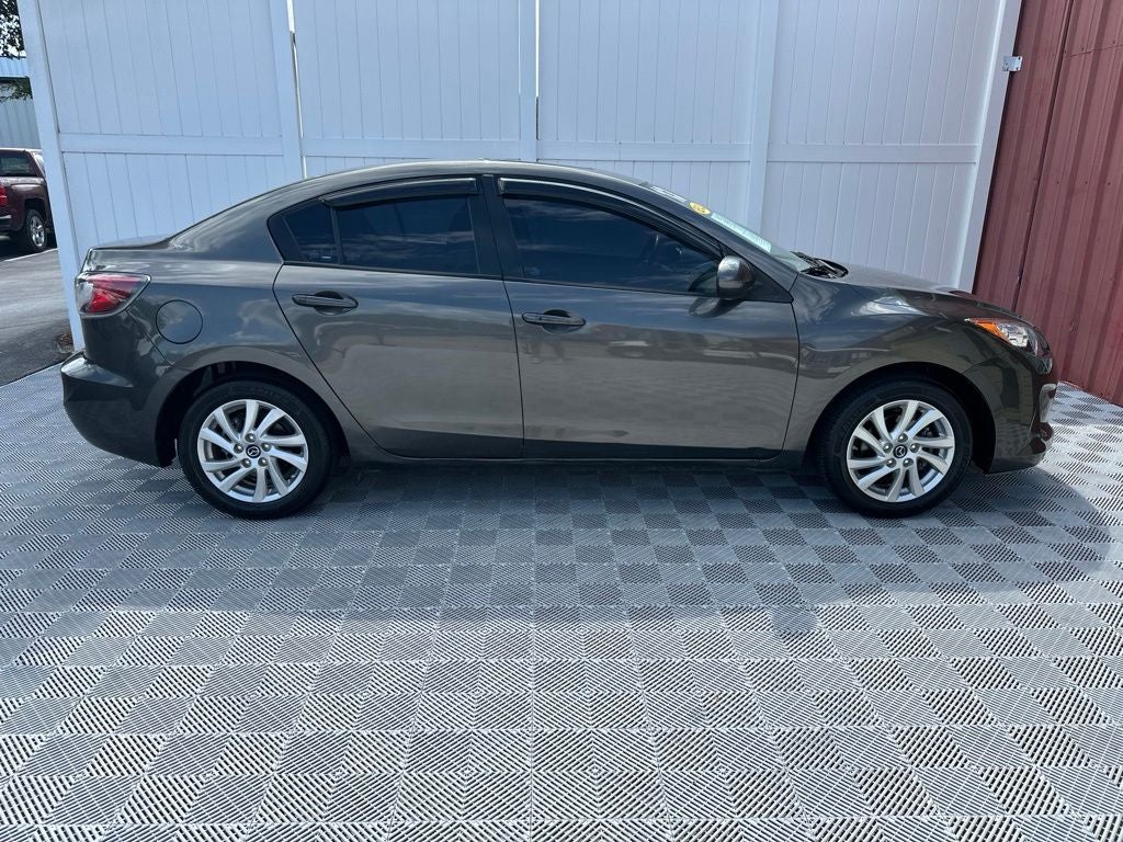 2013 Mazda Mazda3 i Touring