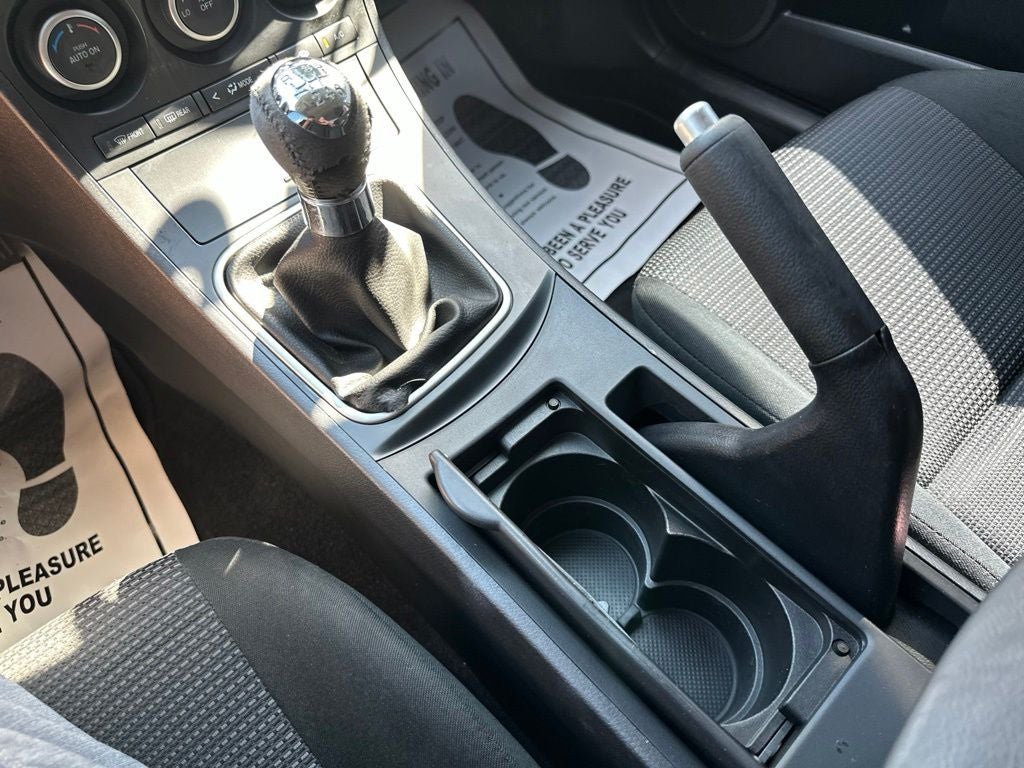 2013 Mazda Mazda3 i Touring