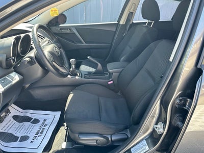2013 Mazda Mazda3 i Touring