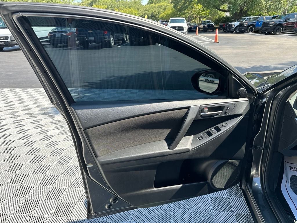 2013 Mazda Mazda3 i Touring