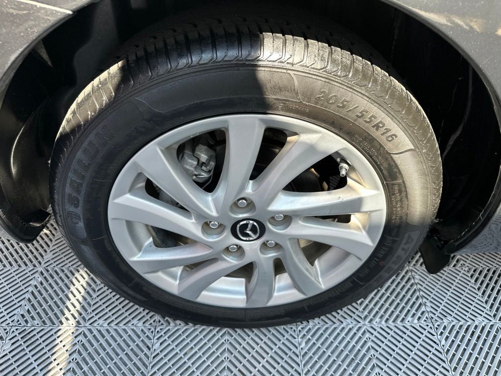 2013 Mazda Mazda3 i Touring