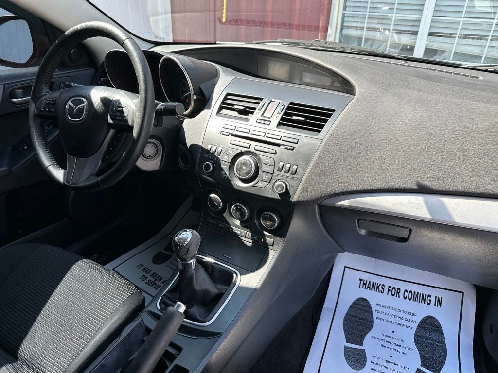 2013 Mazda Mazda3 i Touring