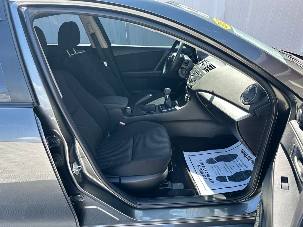 2013 Mazda Mazda3 i Touring