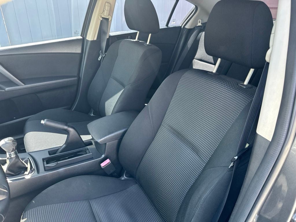 2013 Mazda Mazda3 i Touring