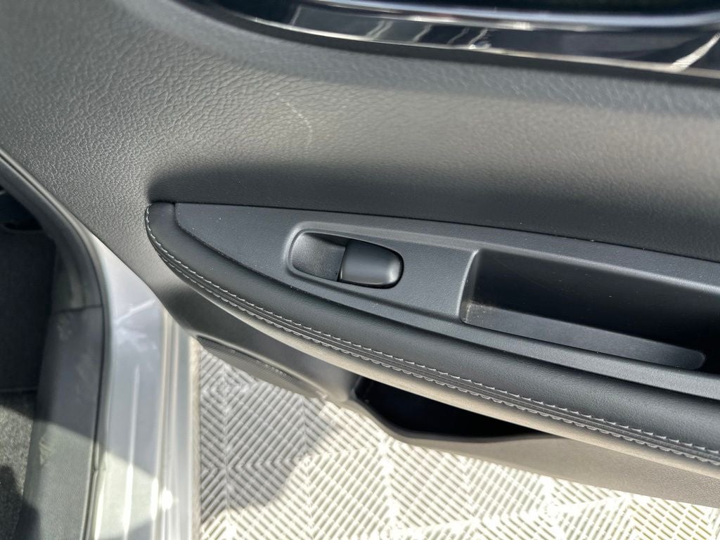 2017 Nissan Rogue Sport SL