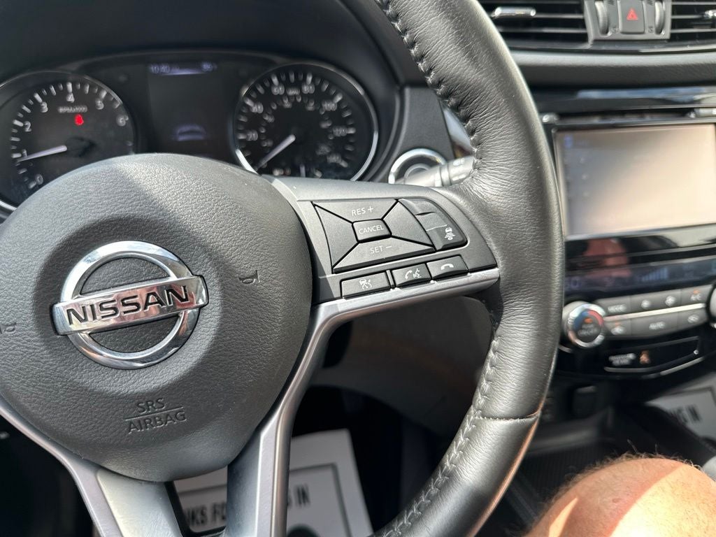 2017 Nissan Rogue Sport SL