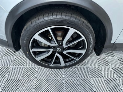 2017 Nissan Rogue Sport SL