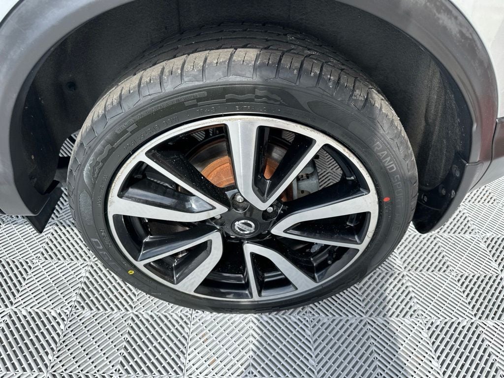 2017 Nissan Rogue Sport SL