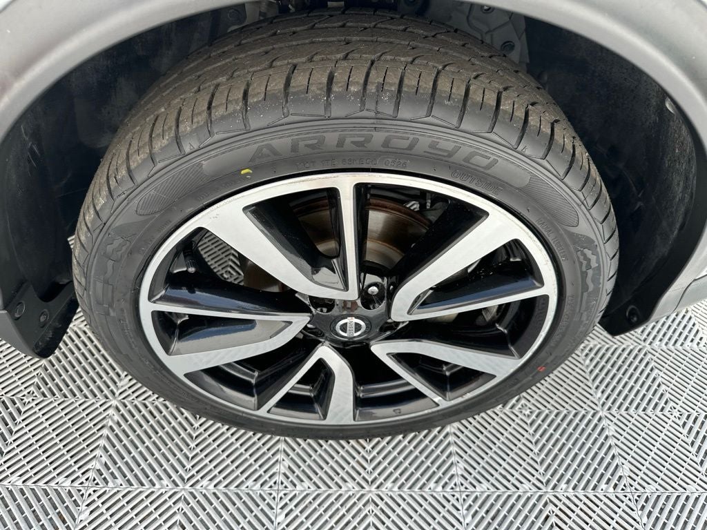 2017 Nissan Rogue Sport SL