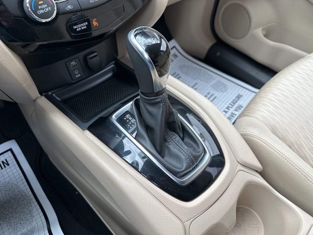 2017 Nissan Rogue SV