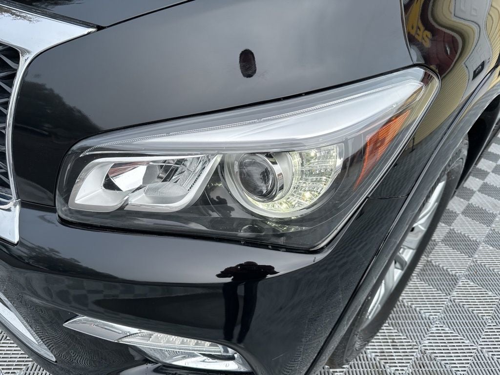 2017 INFINITI QX80 Base