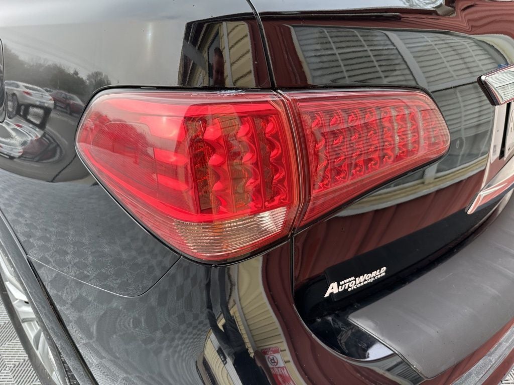 2017 INFINITI QX80 Base