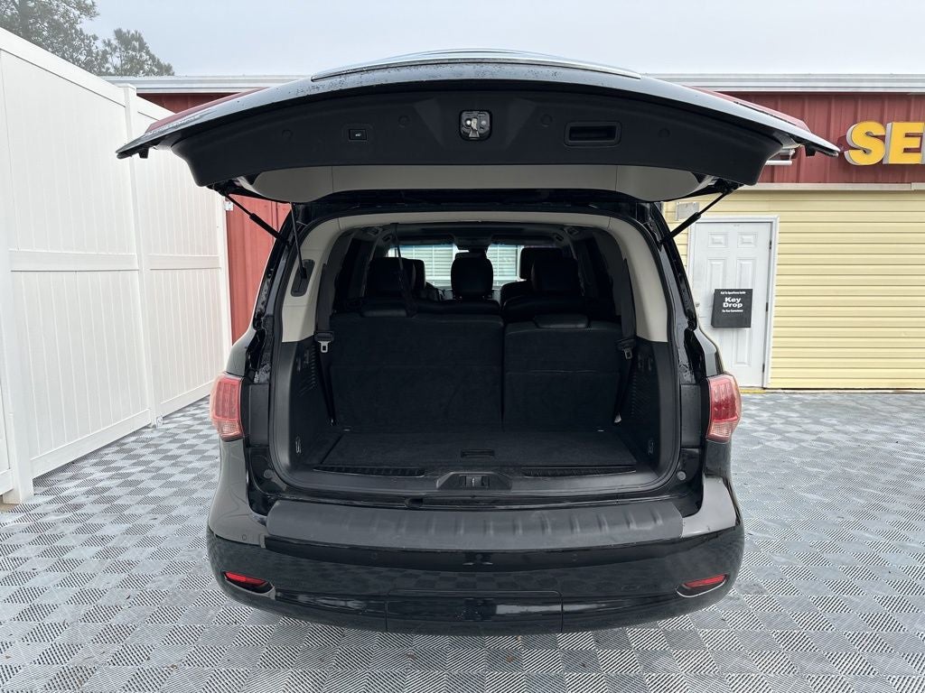 2017 INFINITI QX80 Base