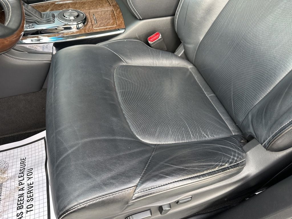 2017 INFINITI QX80 Base