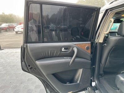 2017 INFINITI QX80 Base