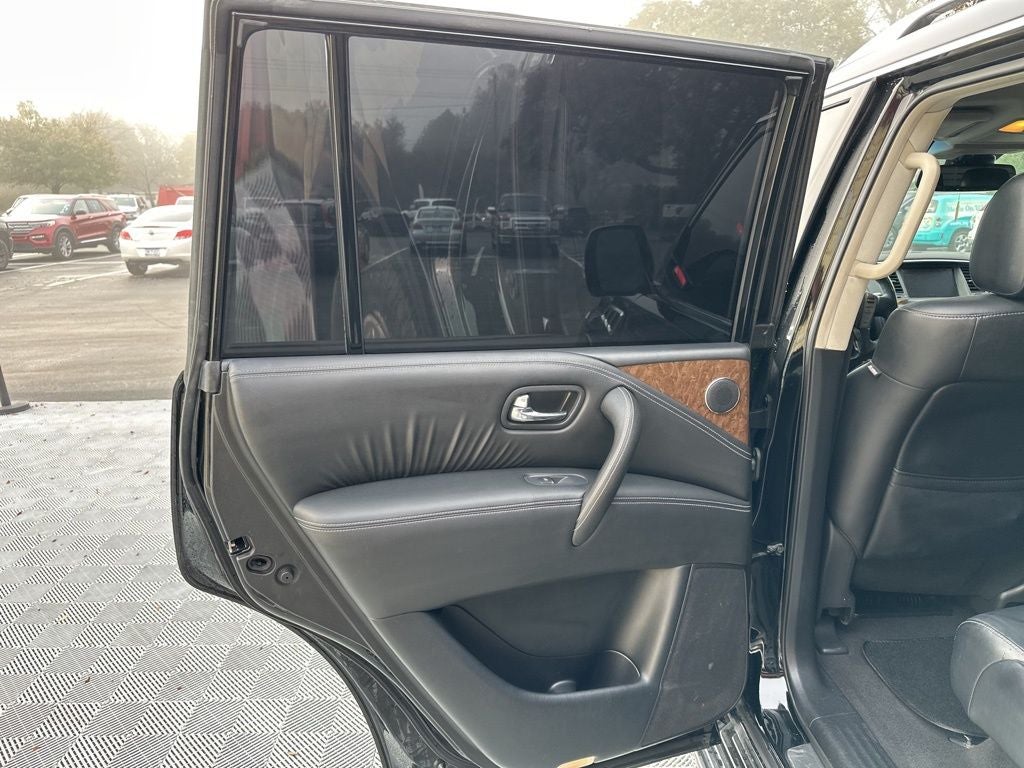 2017 INFINITI QX80 Base