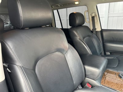 2017 INFINITI QX80 Base