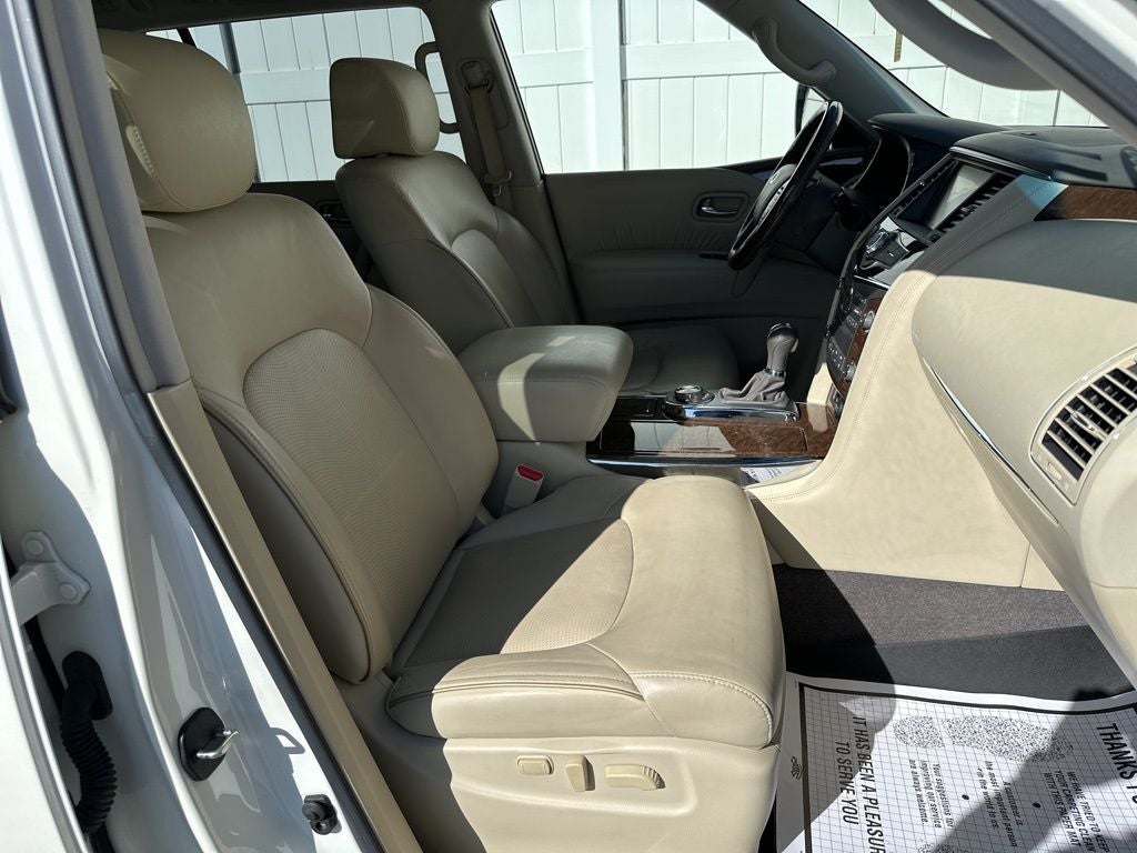 2017 INFINITI QX80 Base