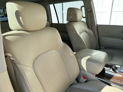 2017 INFINITI QX80 Base