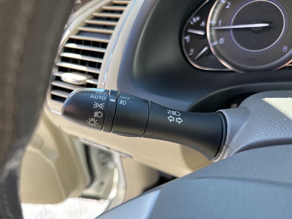 2017 INFINITI QX80 Base