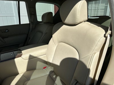 2017 INFINITI QX80 Base