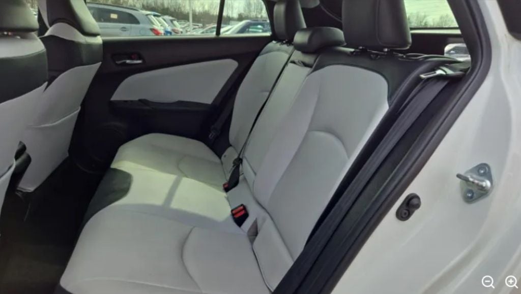 2017 Toyota Prius Four