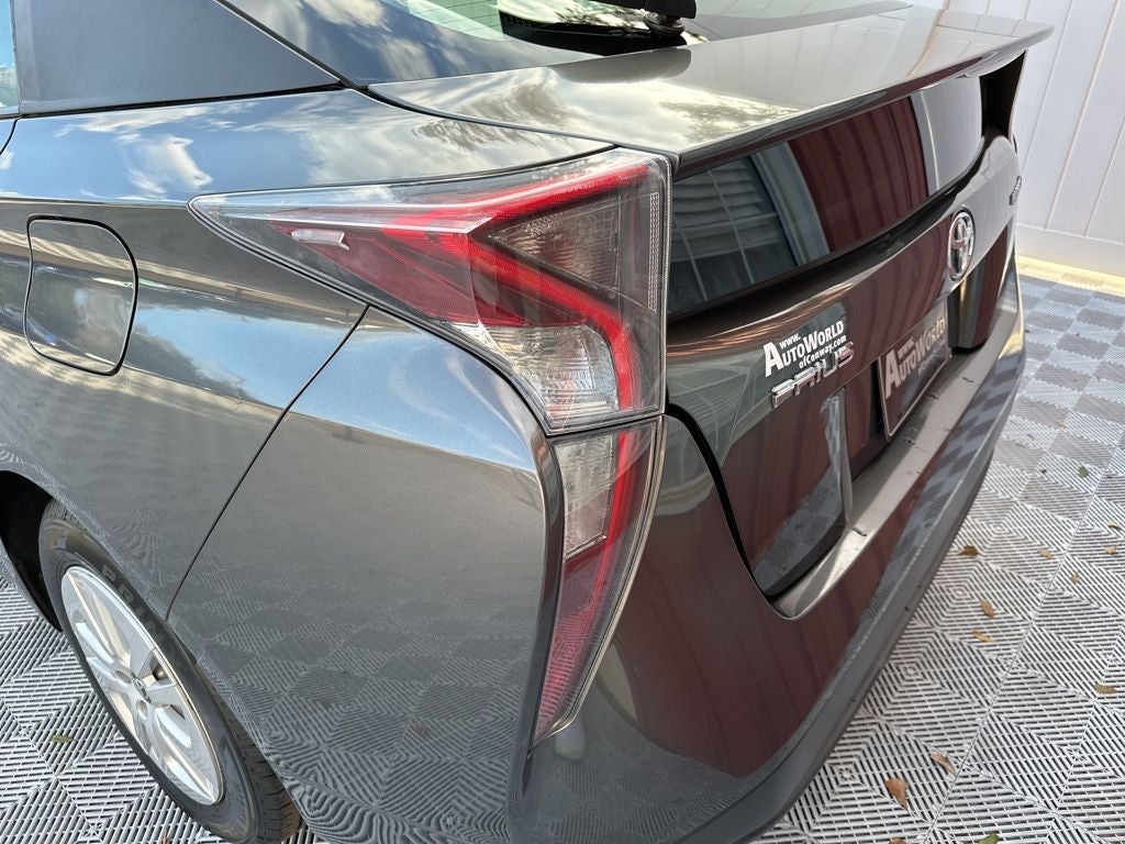 2017 Toyota Prius Two