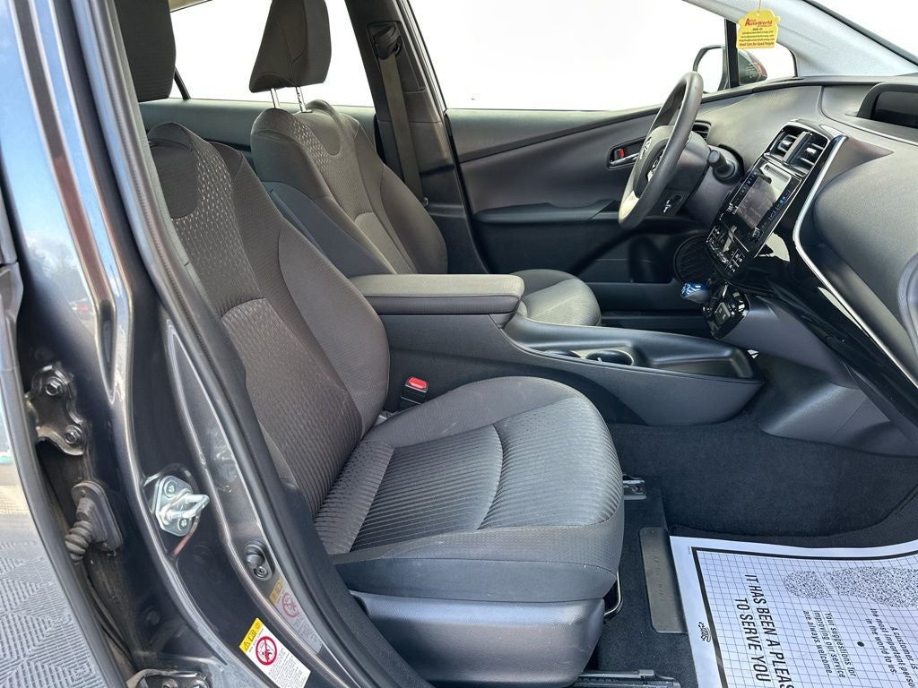 2017 Toyota Prius Two