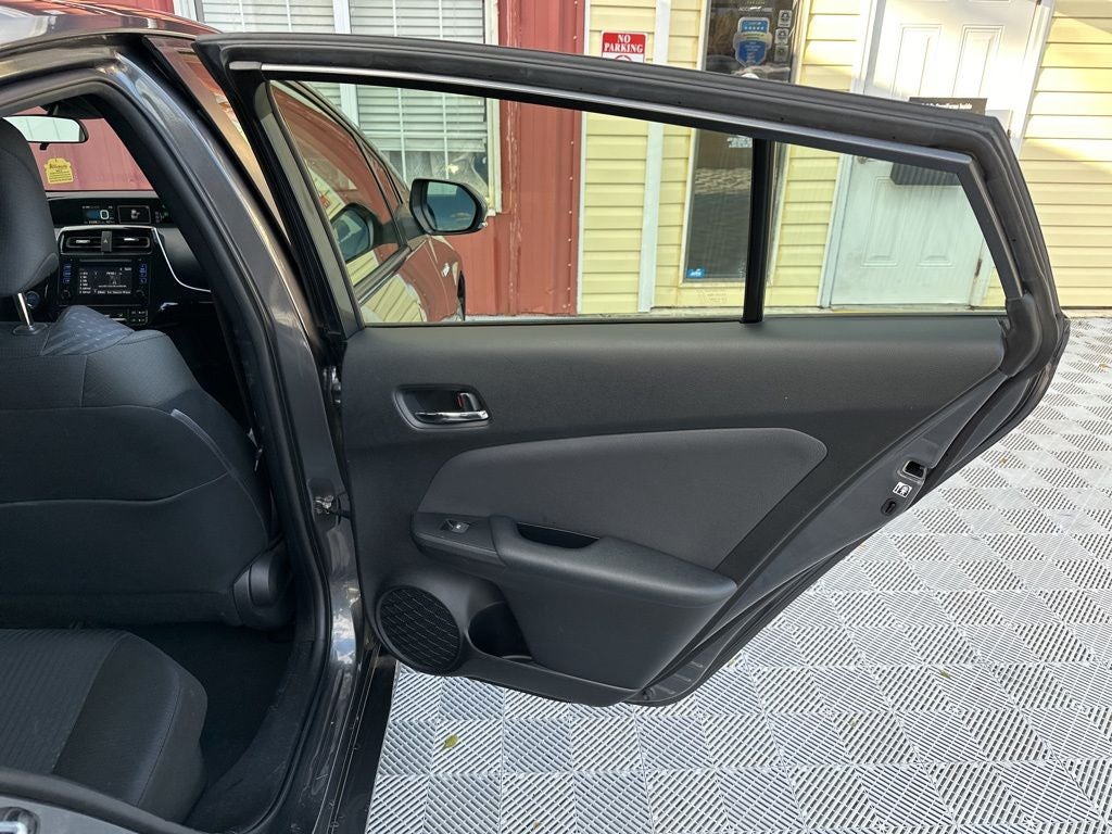 2017 Toyota Prius Two