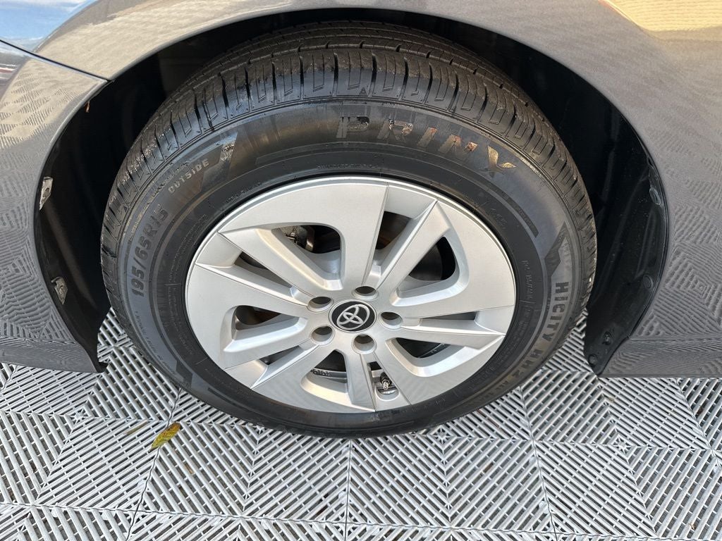 2017 Toyota Prius Two