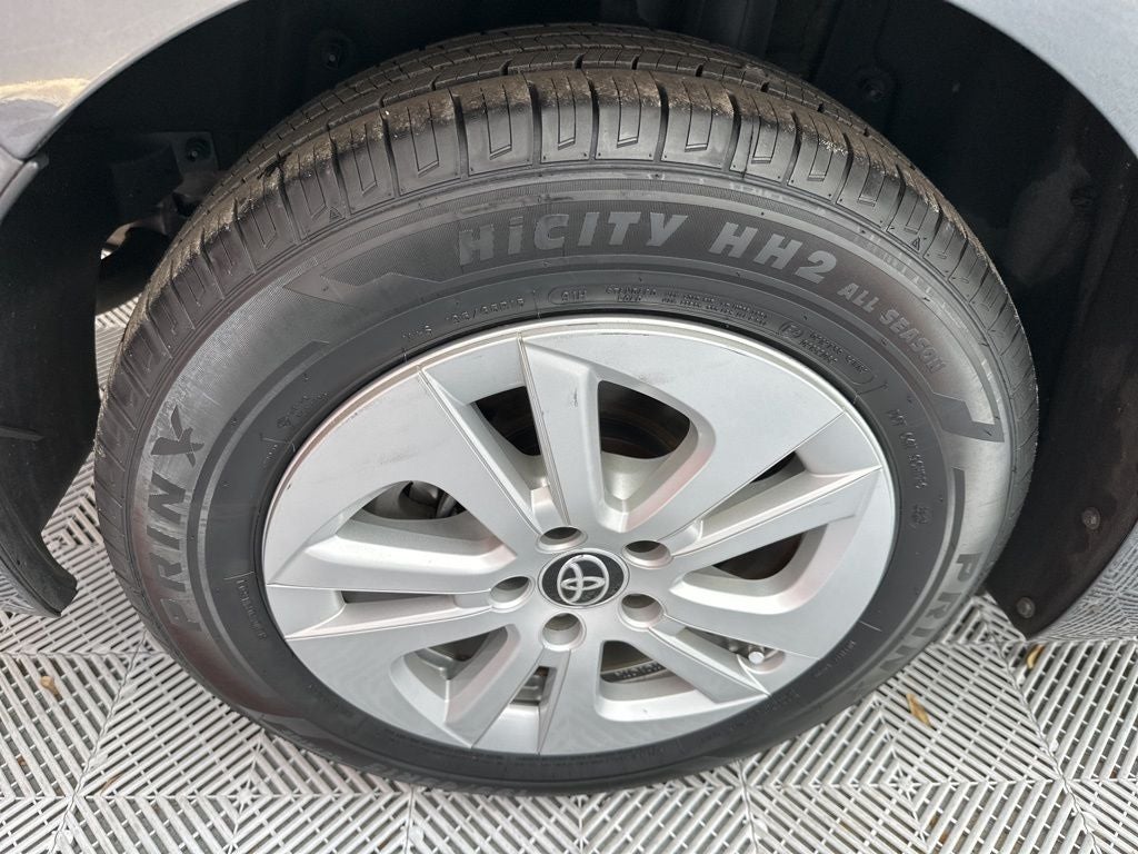 2017 Toyota Prius Two