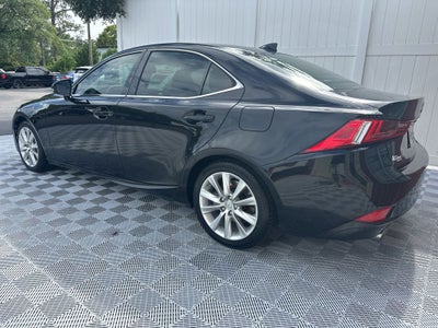2016 Lexus IS 200t