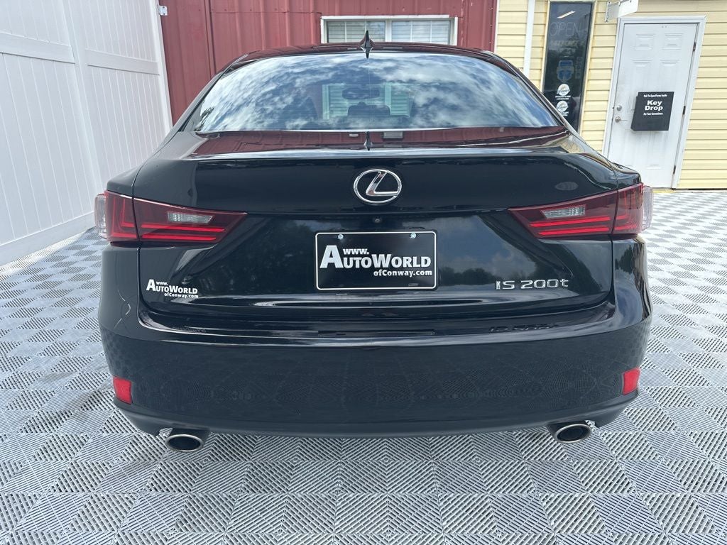 2016 Lexus IS 200t