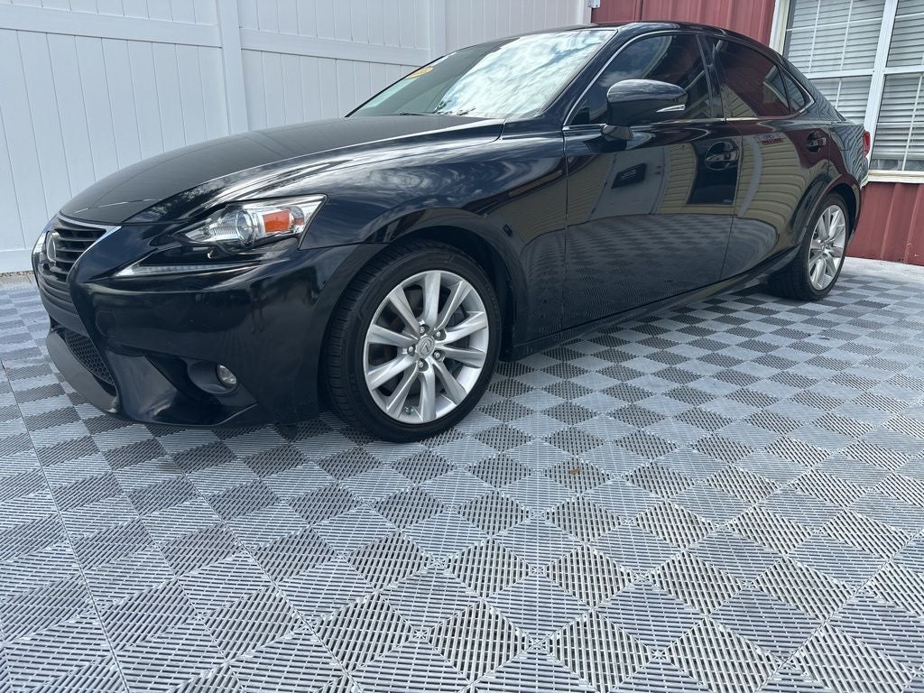 2016 Lexus IS 200t