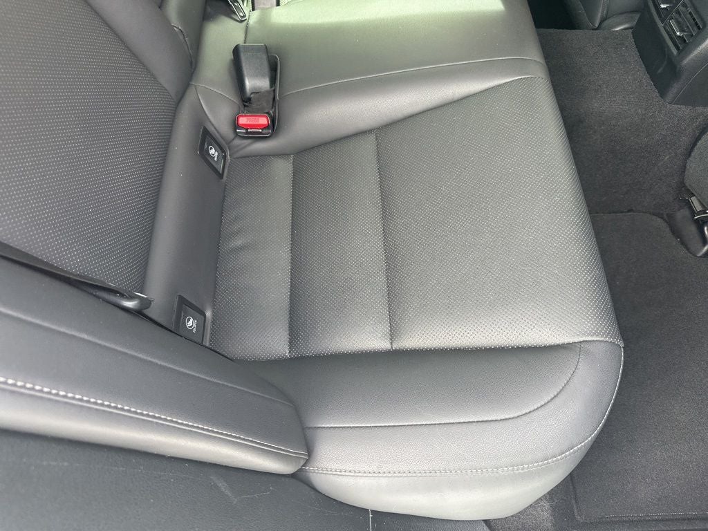 2016 Lexus IS 200t