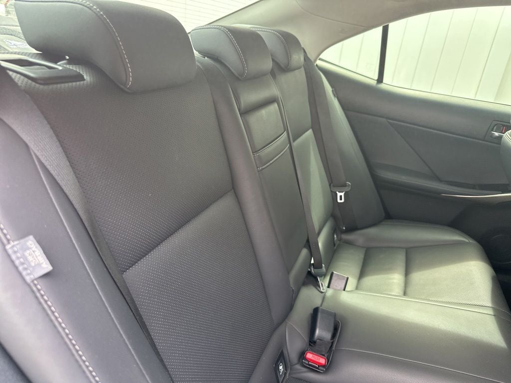 2016 Lexus IS 200t
