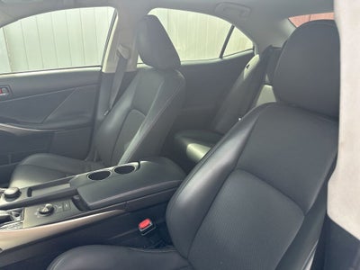 2016 Lexus IS 200t