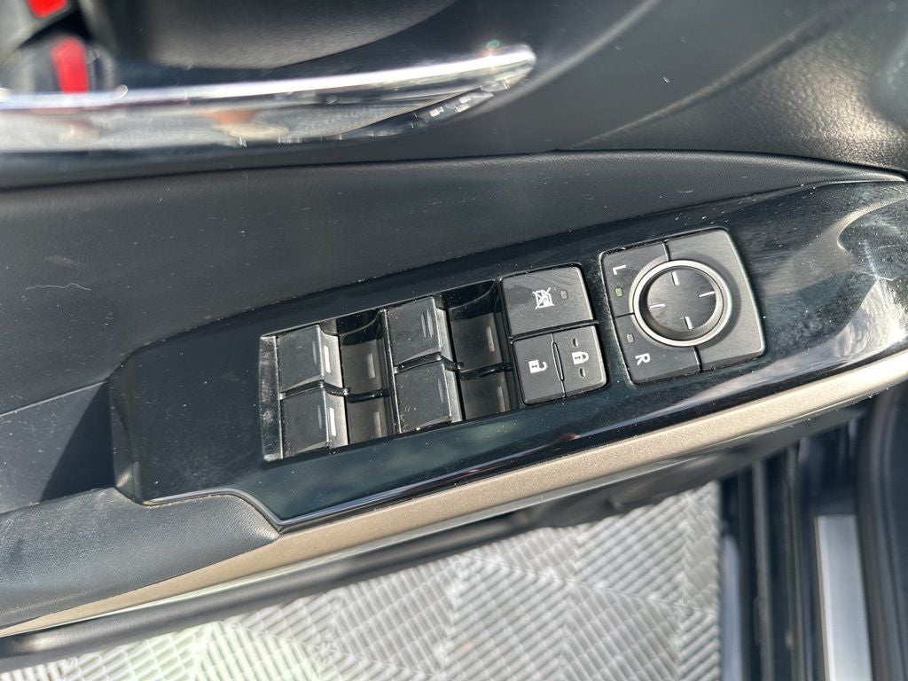 2016 Lexus IS 200t