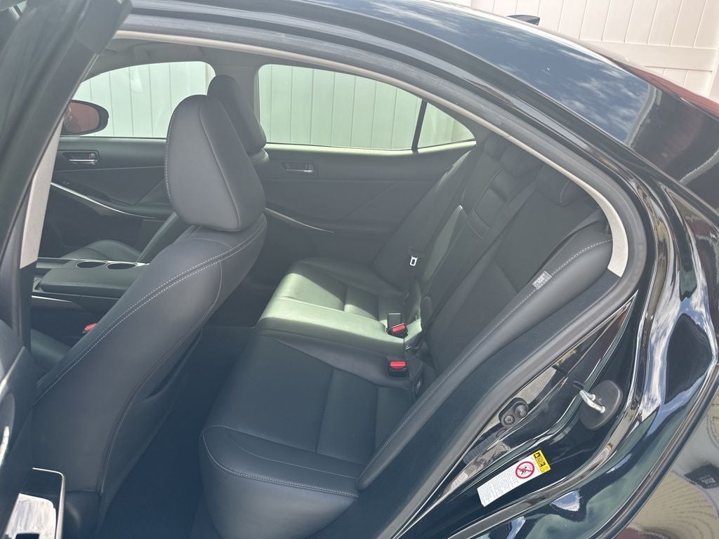2016 Lexus IS 200t