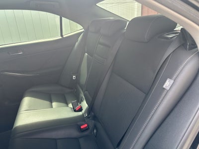 2016 Lexus IS 200t