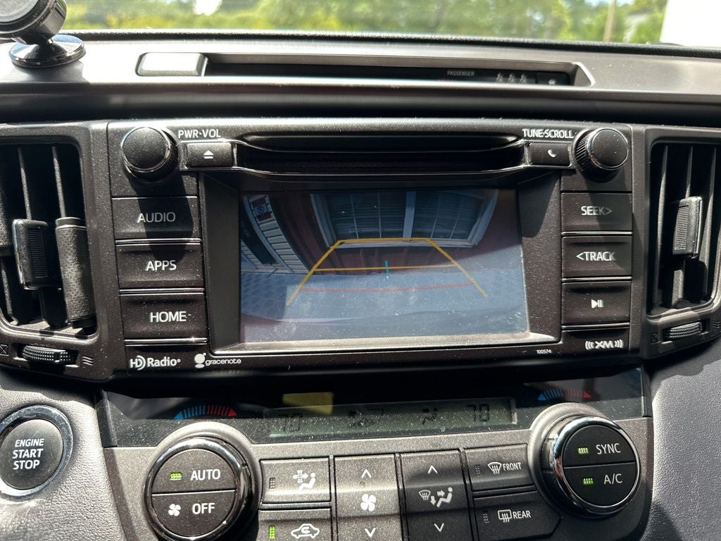 2017 Toyota RAV4 SE