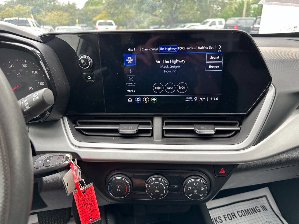 2025 Chevrolet Trax LS