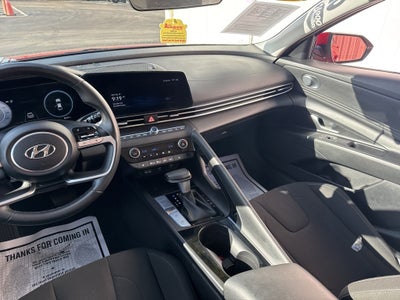 2023 Hyundai Elantra SEL