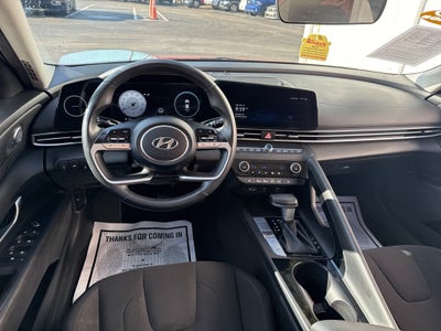 2023 Hyundai Elantra SEL