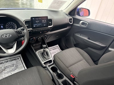 2022 Hyundai Venue SE