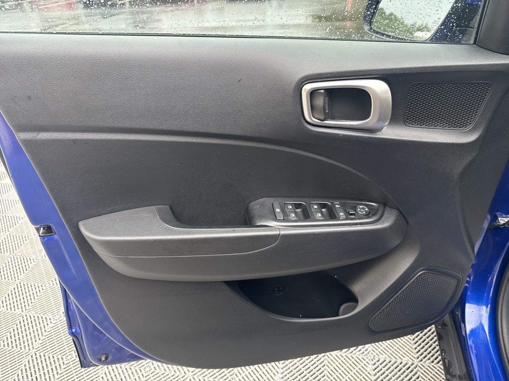 2022 Hyundai Venue SE