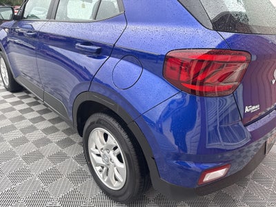 2022 Hyundai Venue SE