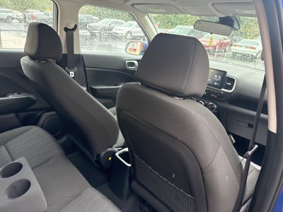 2022 Hyundai Venue SE