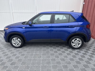 2022 Hyundai Venue SE