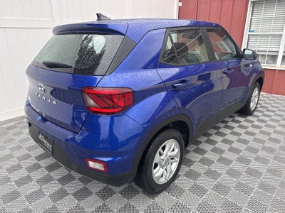 2022 Hyundai Venue SE